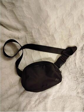Everyday Black Women's Crossbody Belt Bag - Sleek Hands-Free Carry from Pander